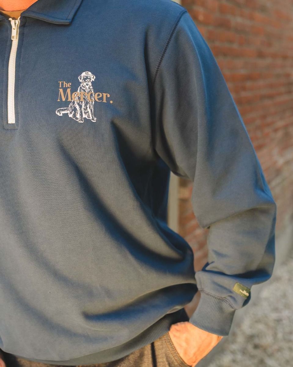 The Mercer Dog Quarter Zip Donkerblauw Sweater