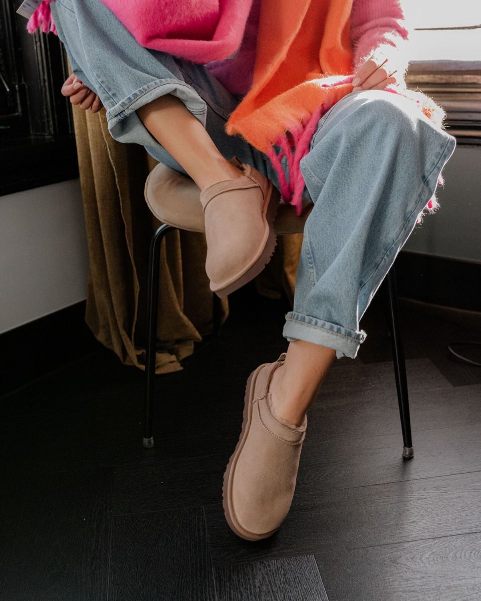 Ugg Classic Micro Low Boot Rocky Oak Damesboots - Van Arendonk.nl