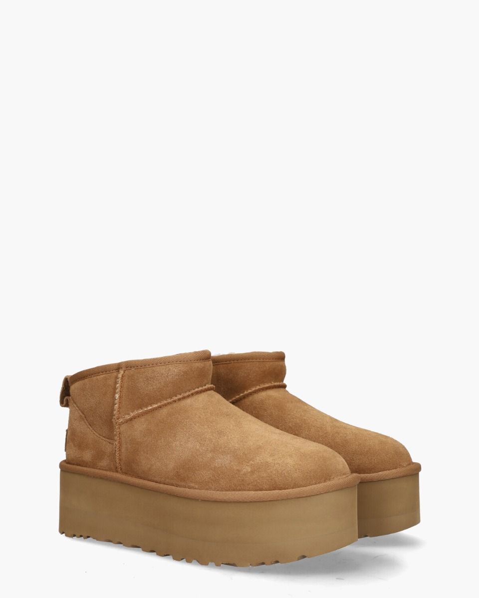 Classic Ultra Mini Platform Boot Chestnut Dames Enkelboots