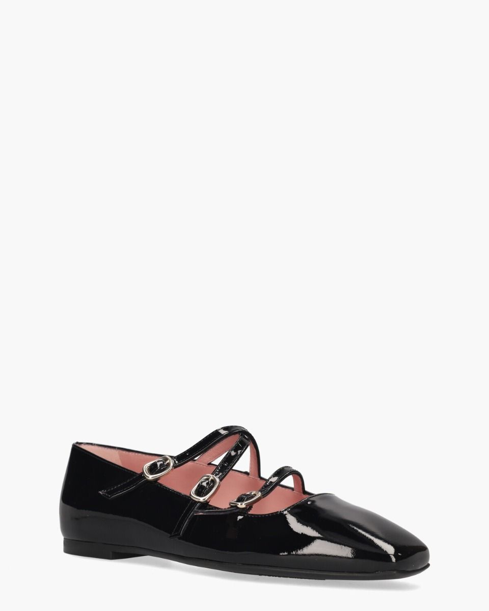 Pretty Ballerinas Camille Zwart