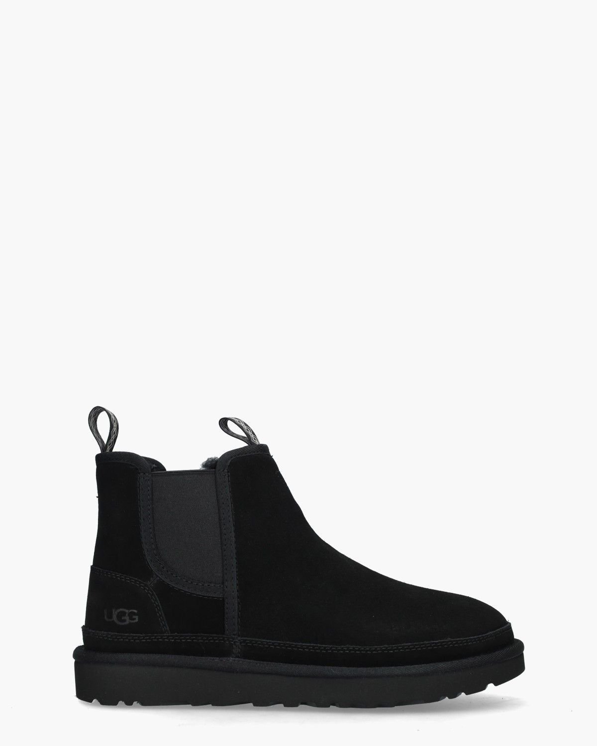 UGG Neumel Chelsea Boot for Men in Black, Size 7, Leather