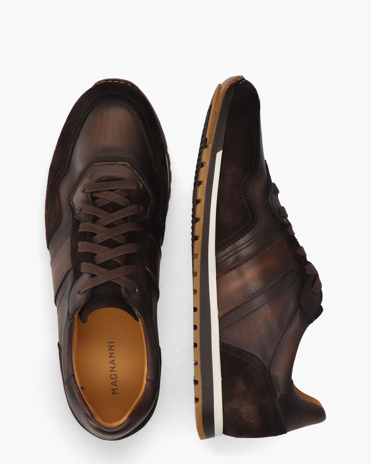26099 Donkerbruin/Cognac Herensneakers
