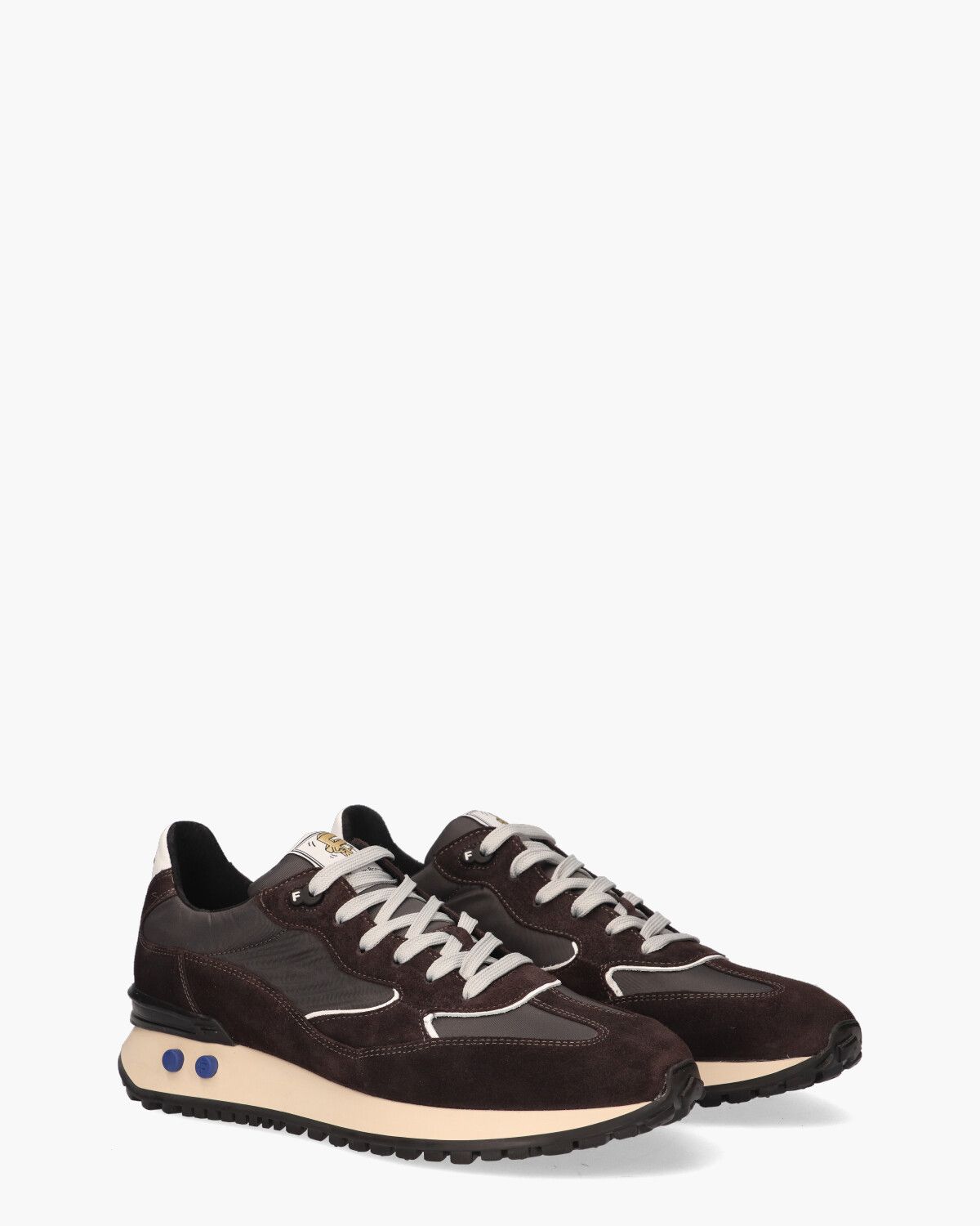 16484/01 Herensneakers