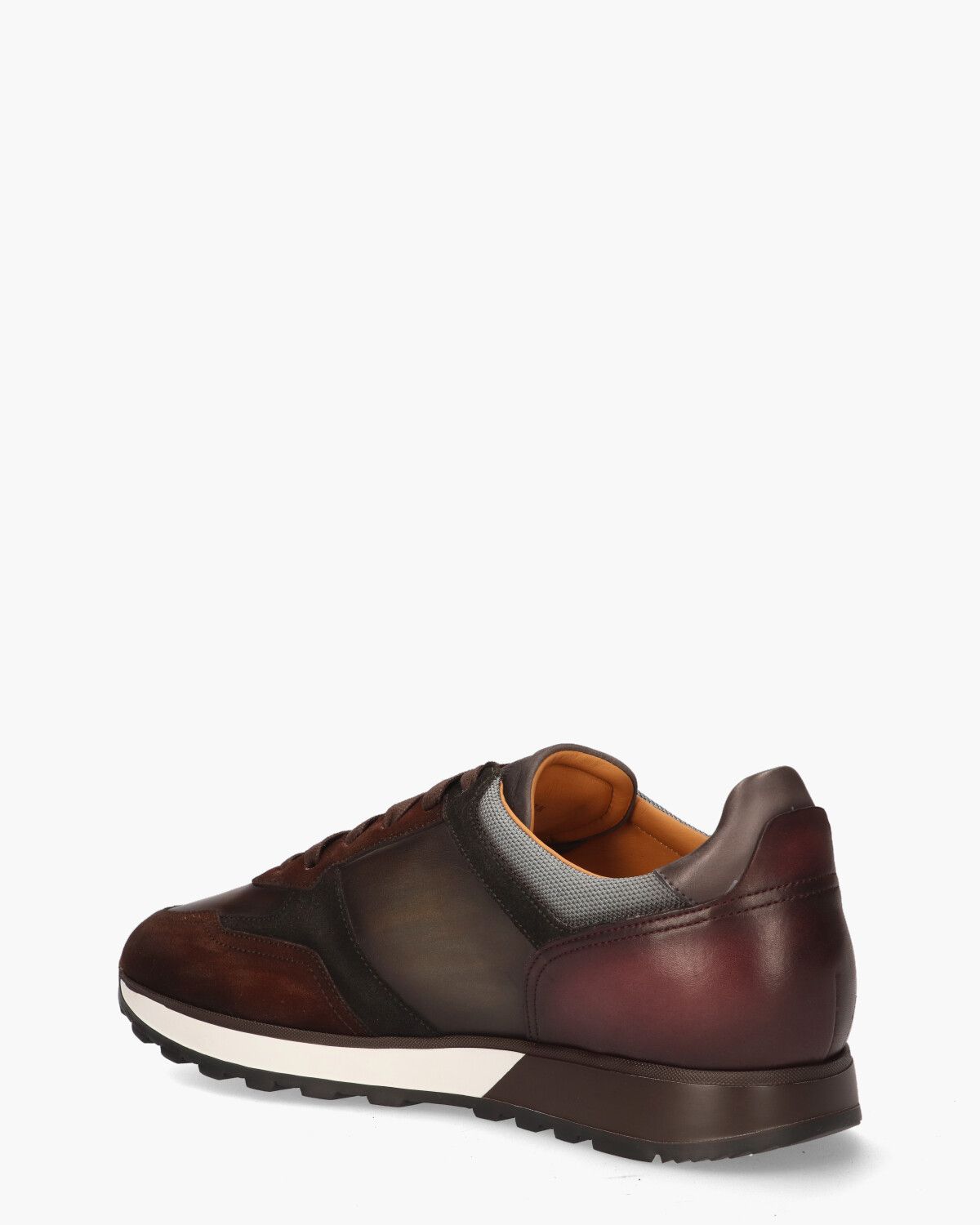 23958 Bruin Herensneakers