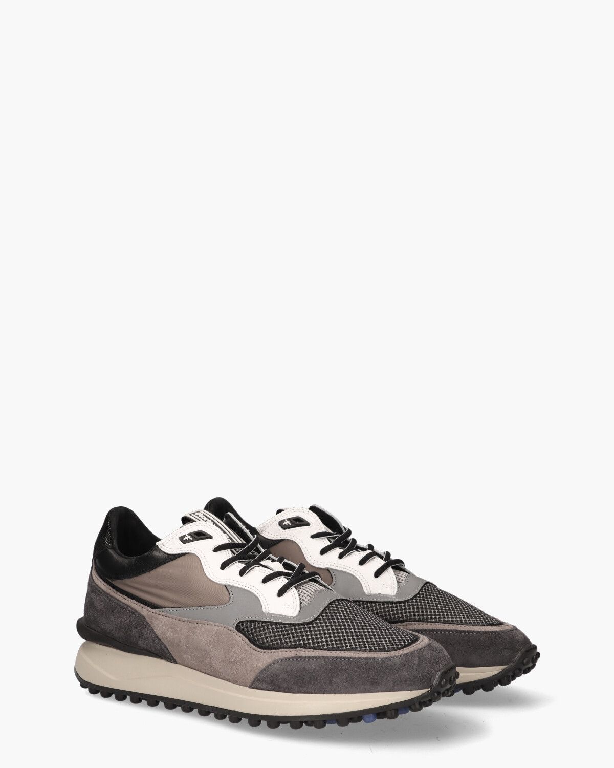 16359/01 Herensneakers