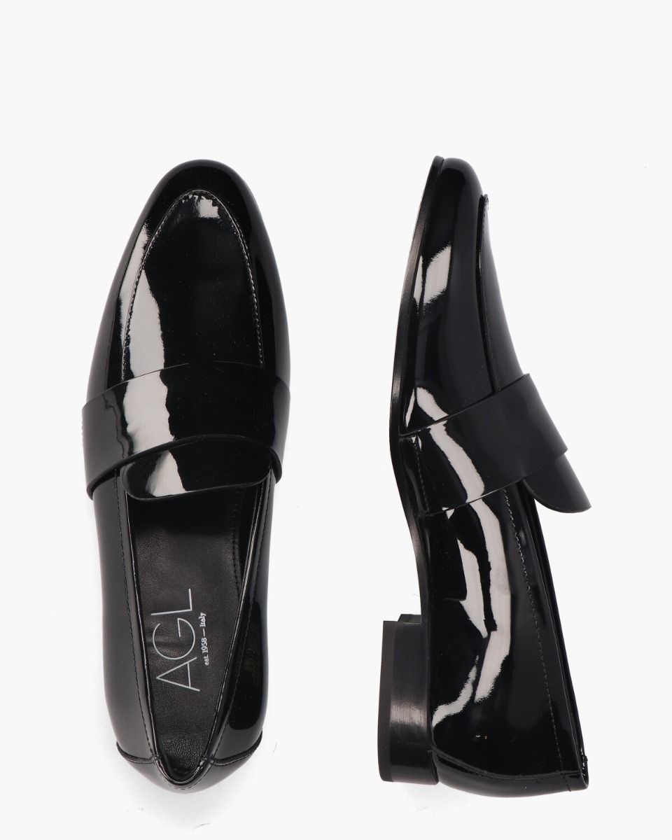Costanza Zwart Damesloafers