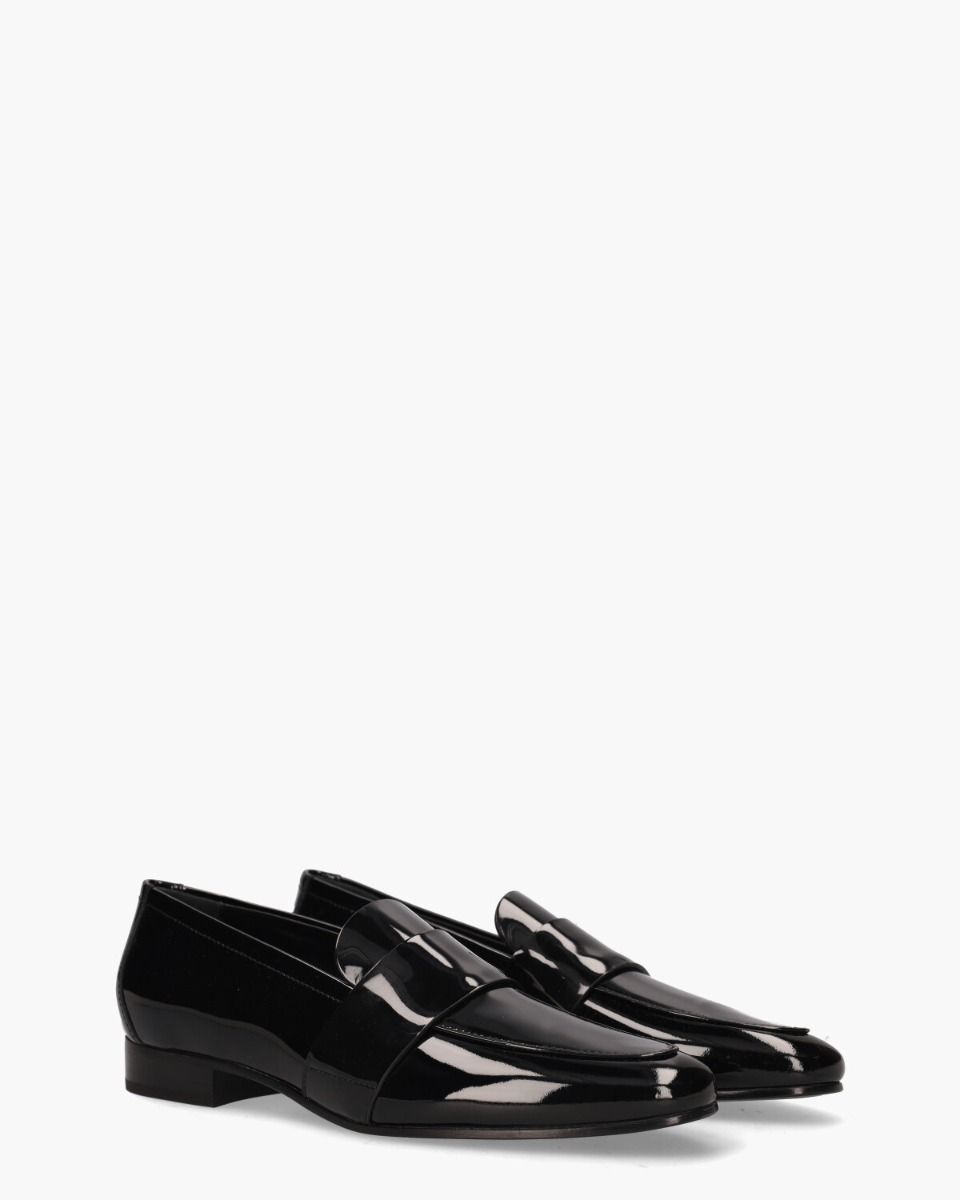Costanza Zwart Damesloafers
