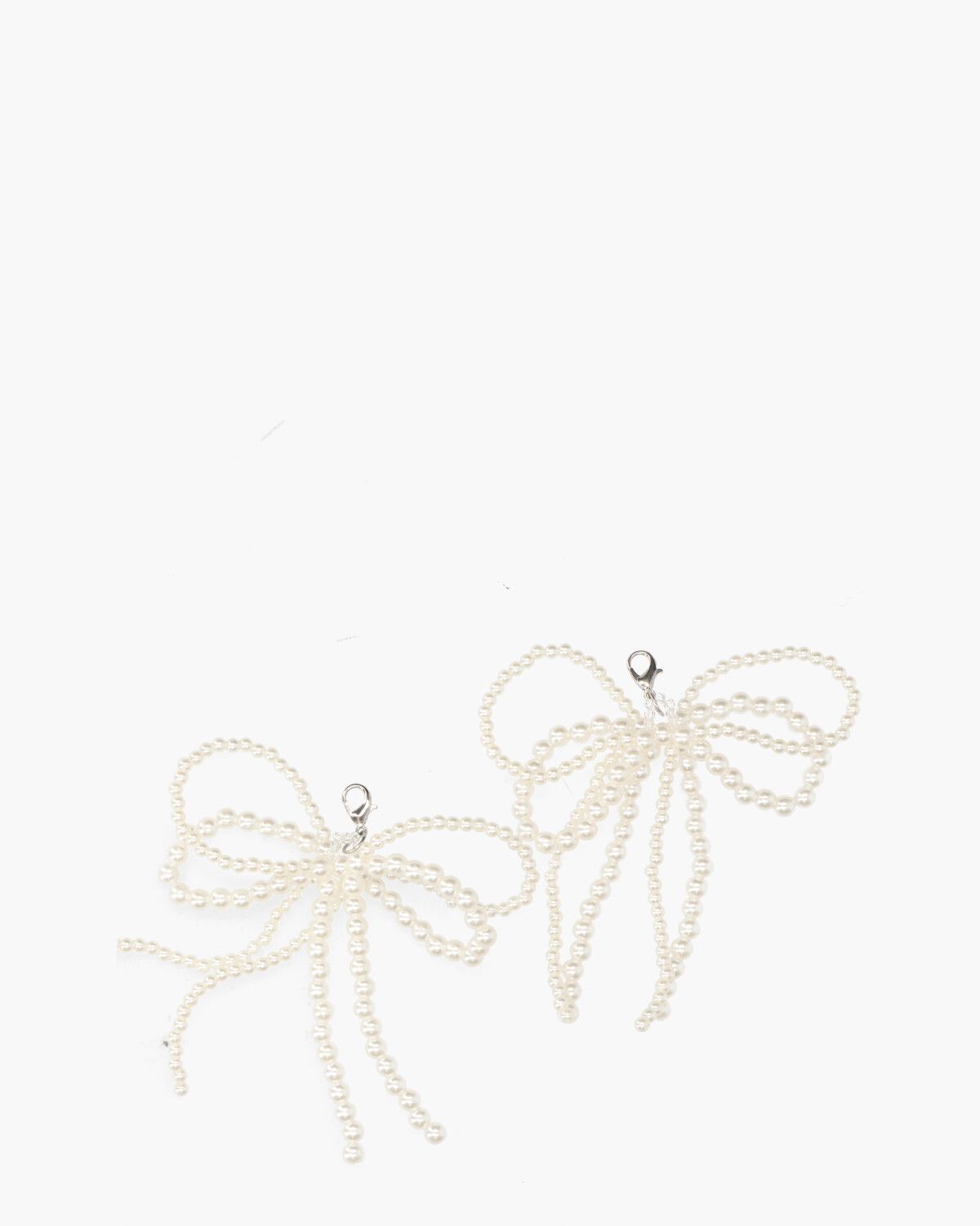 Pearls Off-White Bag Charm