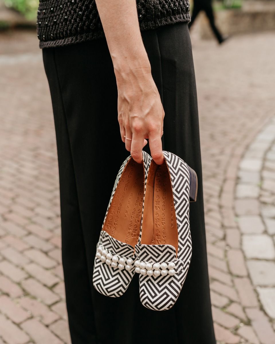 Idako Zwart/Off-White Damesloafers