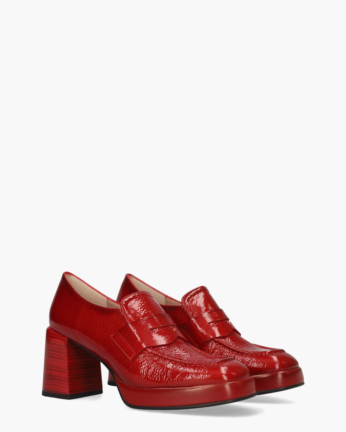 HI243696 Rood Damesloafers