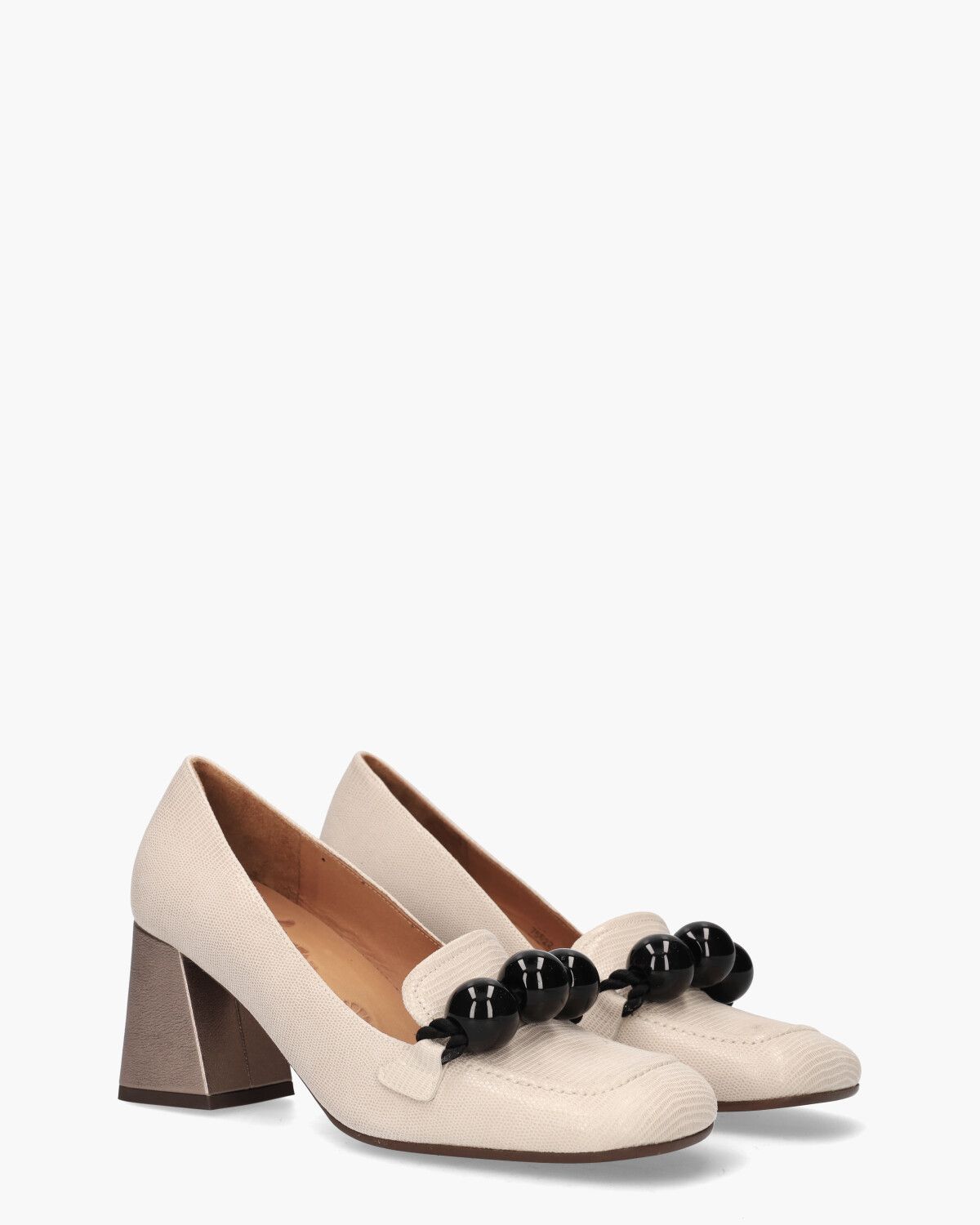 Suleiko Gebroken Wit Damesloafers