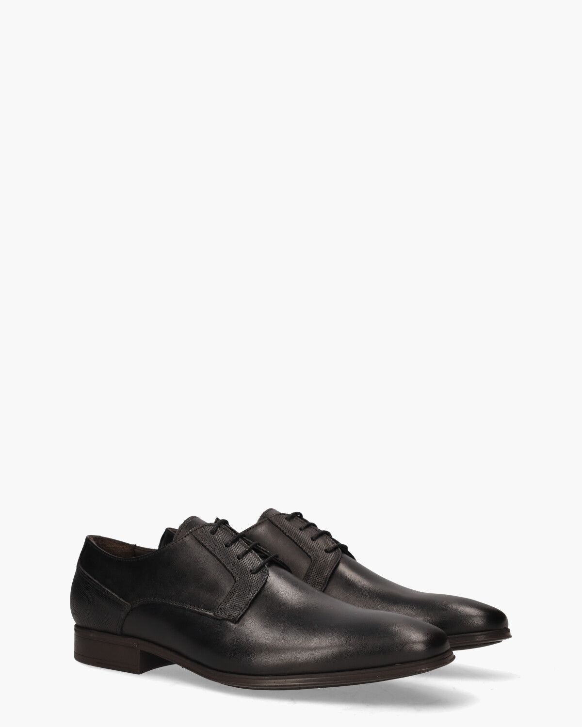 2572E Zwart Heren Veterschoenen
