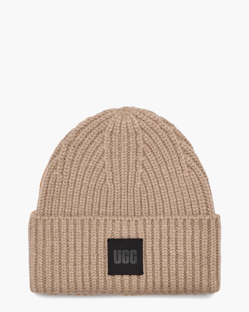 Chunky Rib Beanie Putty Muts