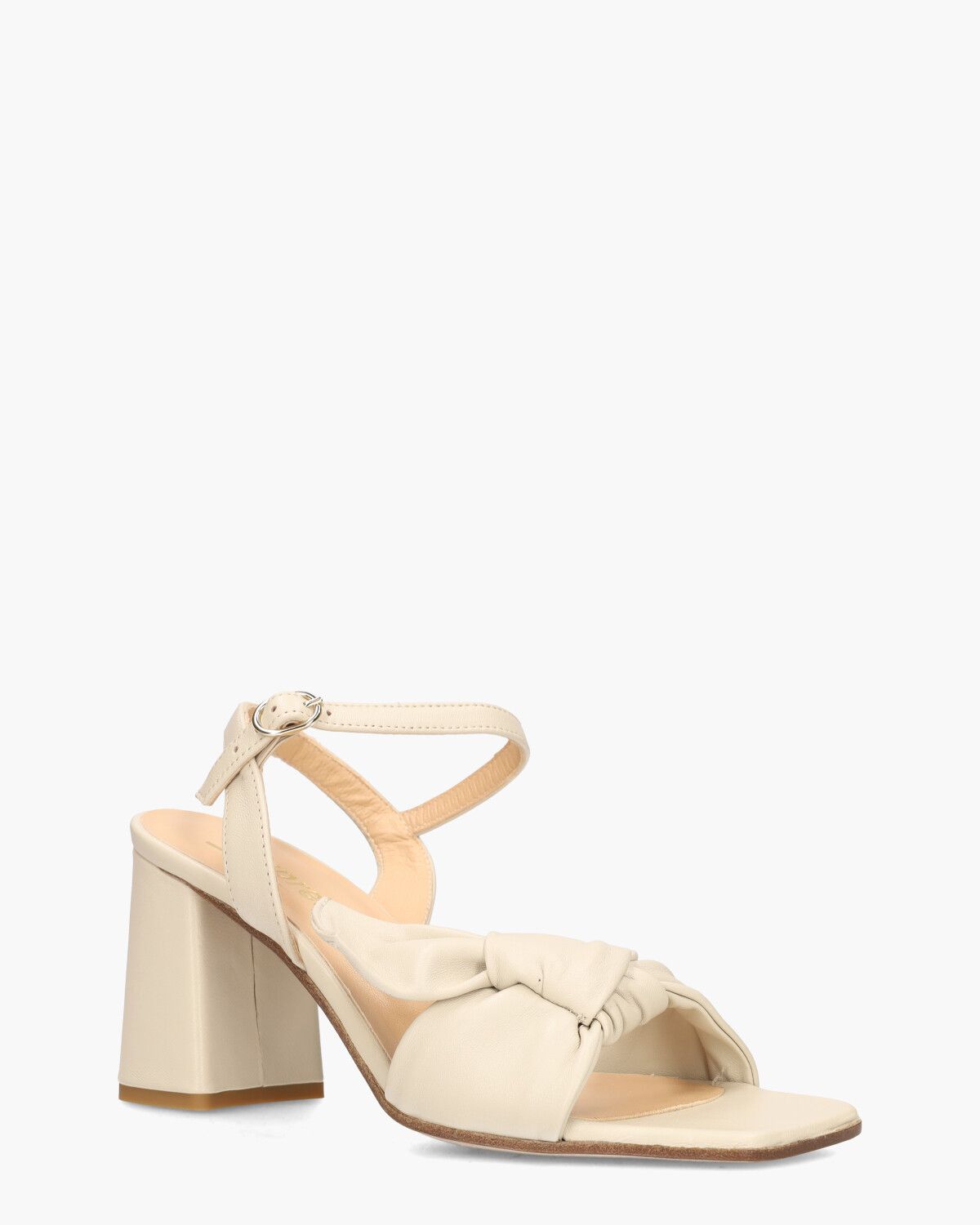 2806 Lichtbeige Damessandalen