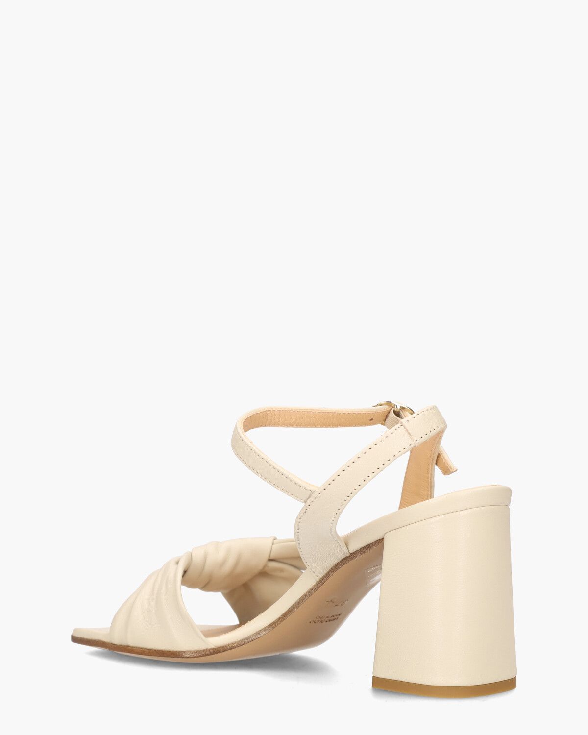 2806 Lichtbeige Damessandalen