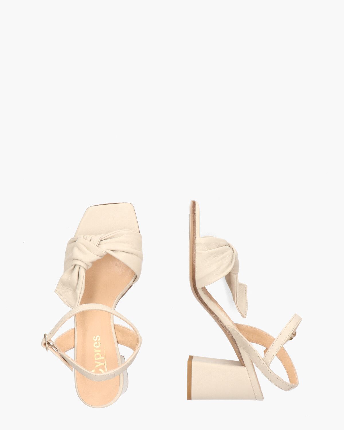2806 Lichtbeige Damessandalen