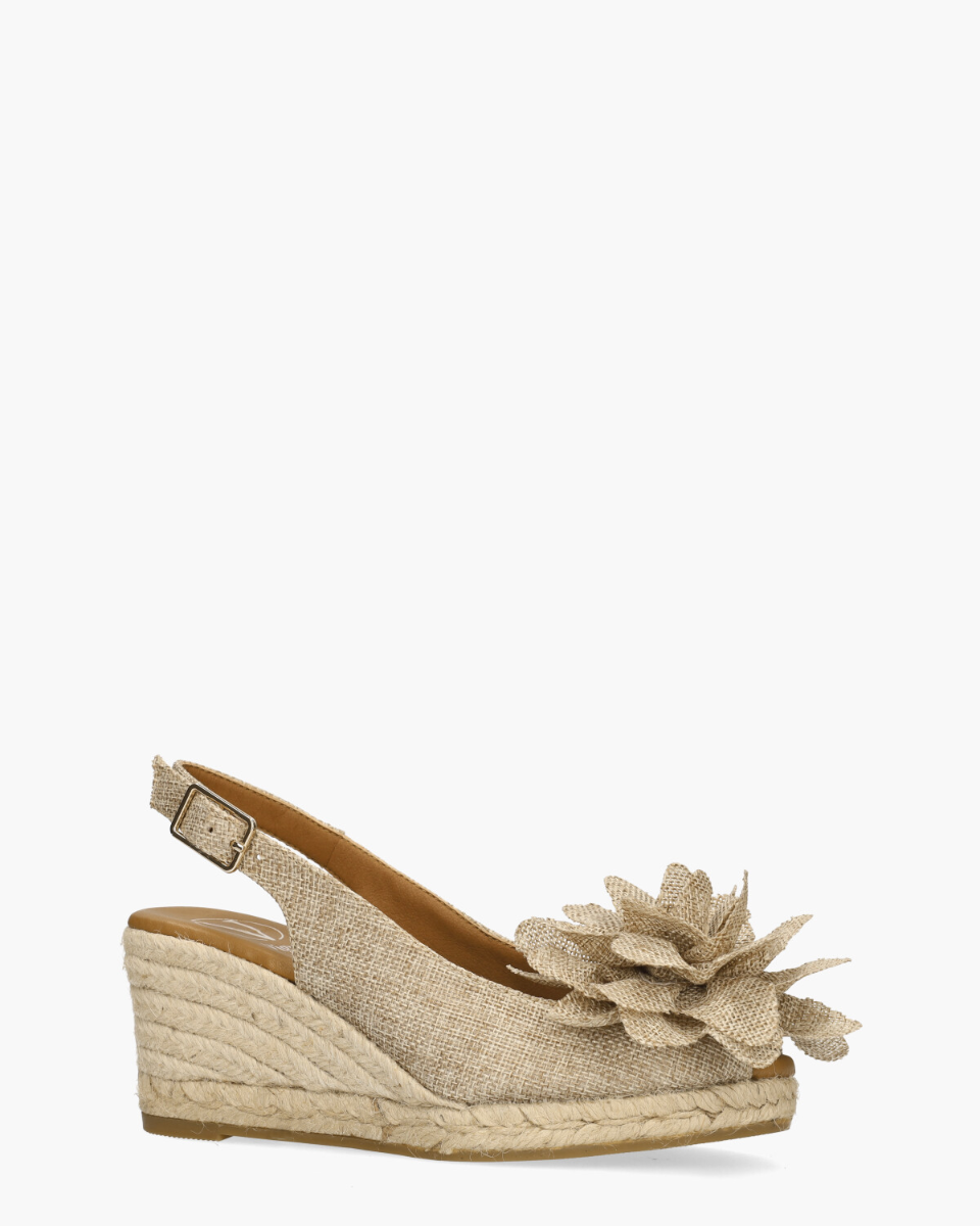 2246 Beige Damessandalen