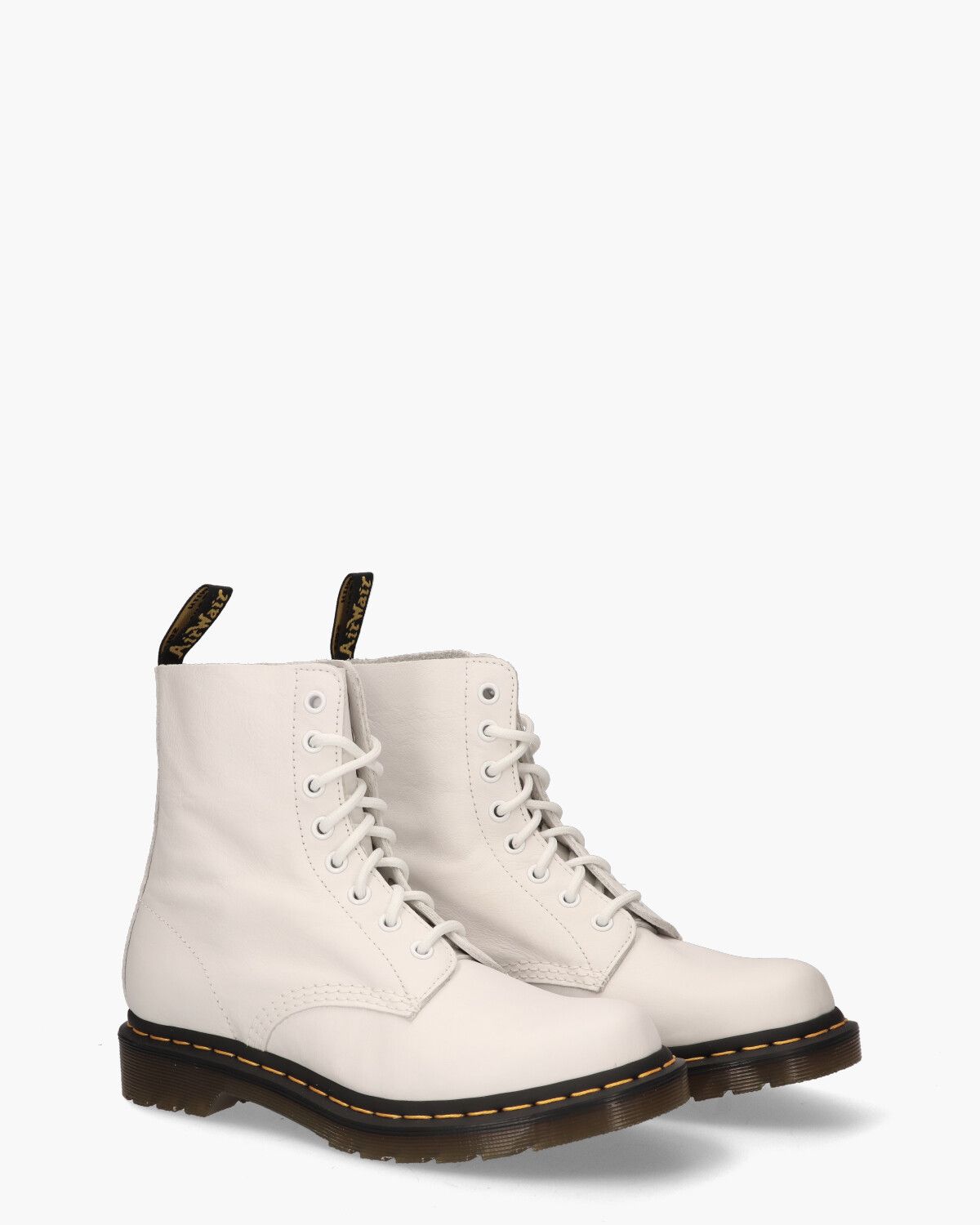 Witte shop dokter martens