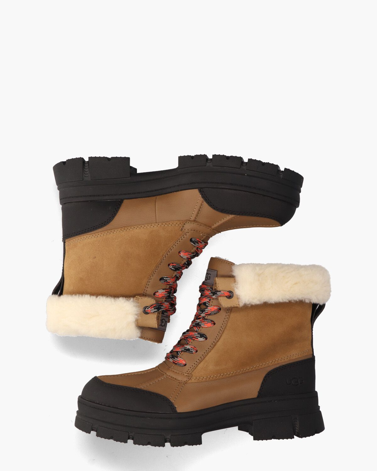 Ugg Ashton Addie Boot Cognac Dames Veterboots Van Arendonk
