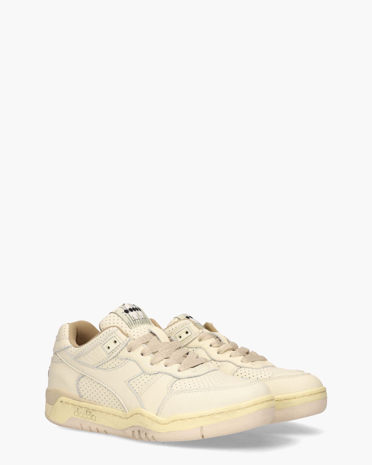 B.560 Apulia Used Italia Off-White Damessneakers