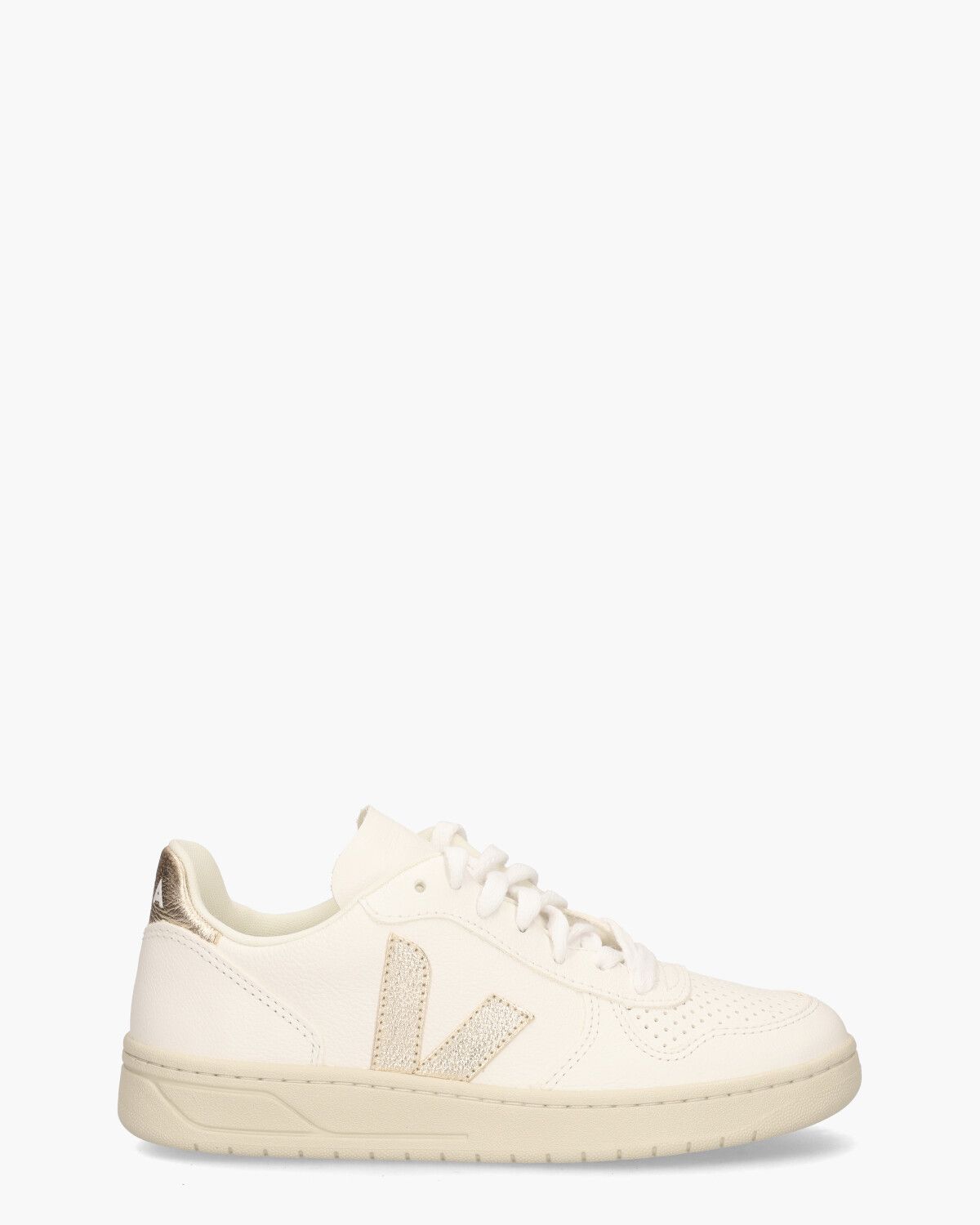 Veja gouden sneakers on sale