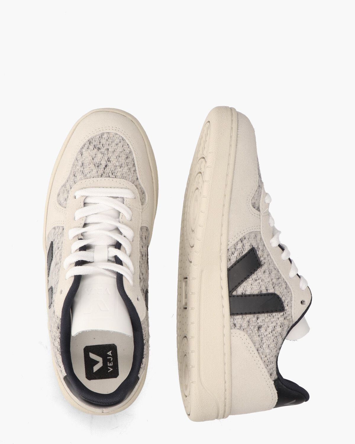V-10 Flannel Off-White/Zwart Damessneakers