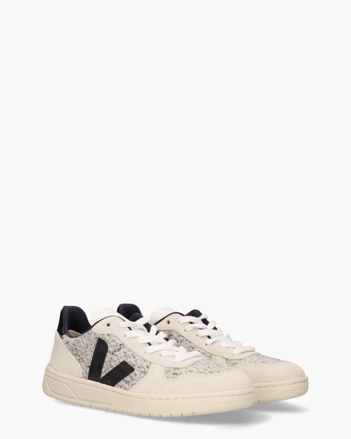 V-10 Flannel Off-White/Zwart Damessneakers