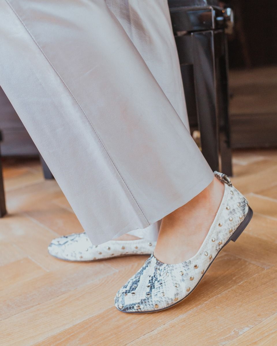 Milly Soft Off-White/Zwart Damesballerina's