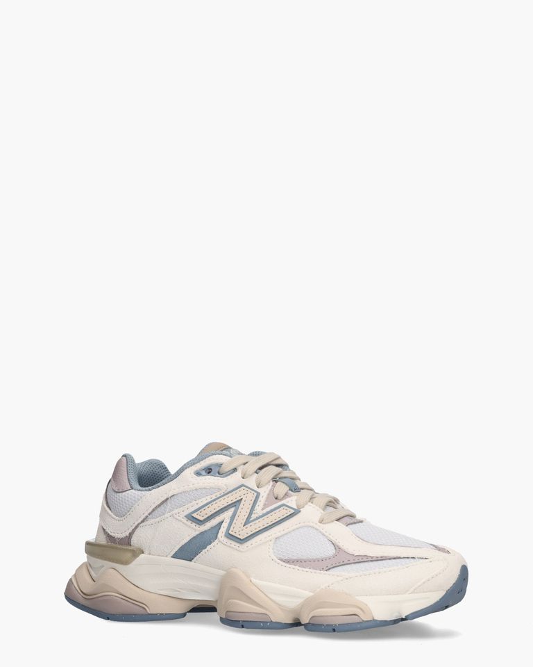 U90601RJ Damessneakers