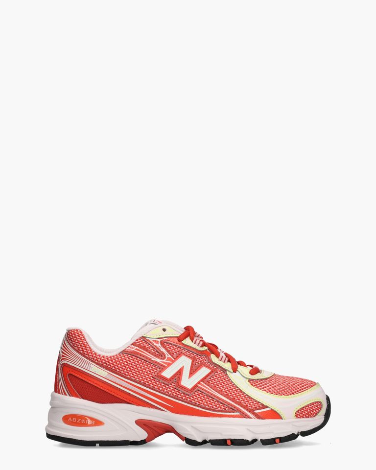 U7403P9 Damessneakers
