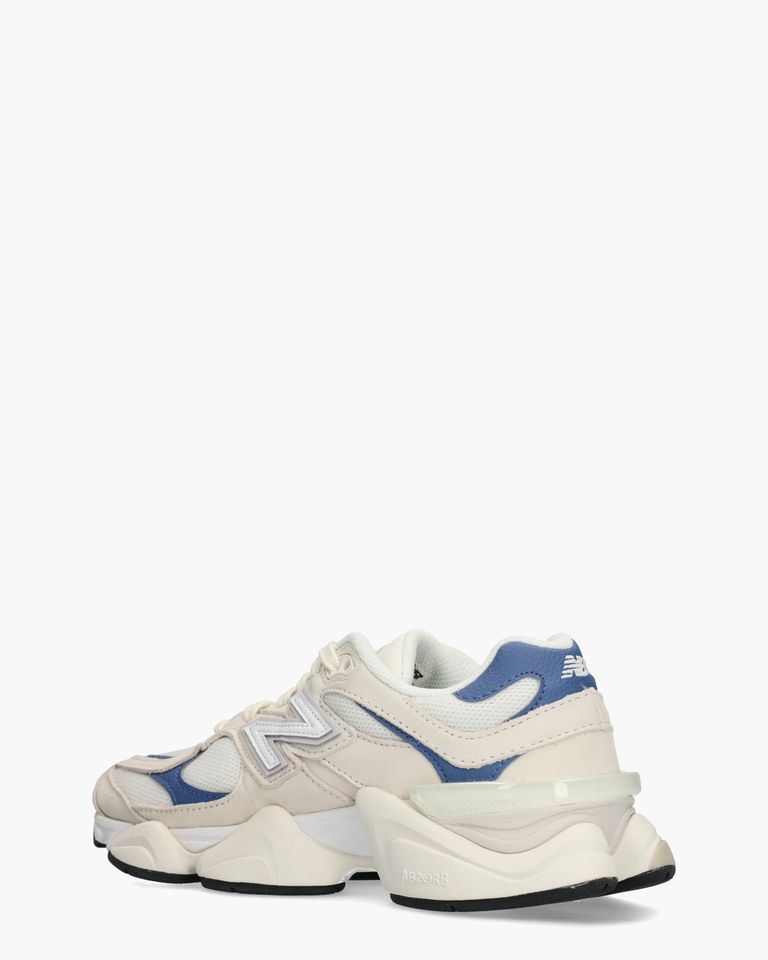 U90601KA Damessneakers