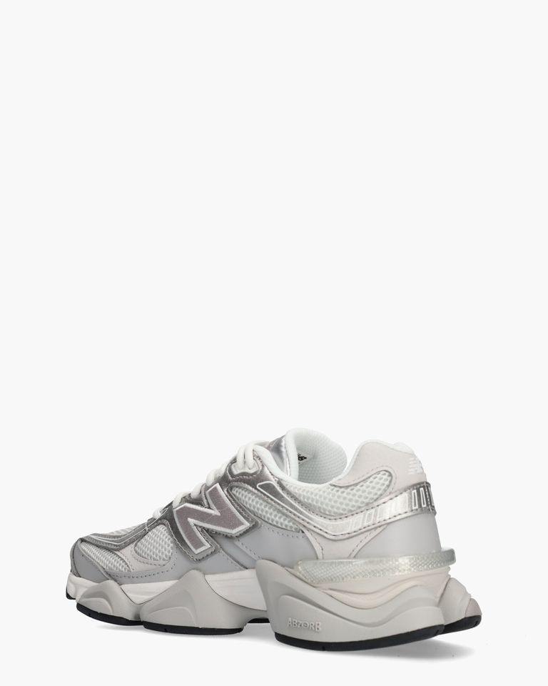 U90606MU Damessneakers