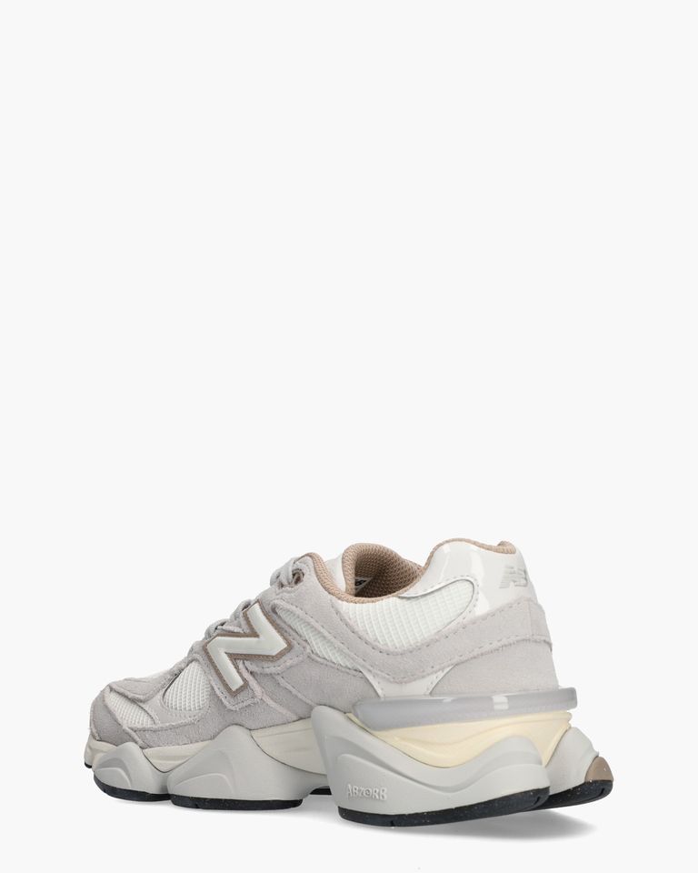 U906011M Damessneakers