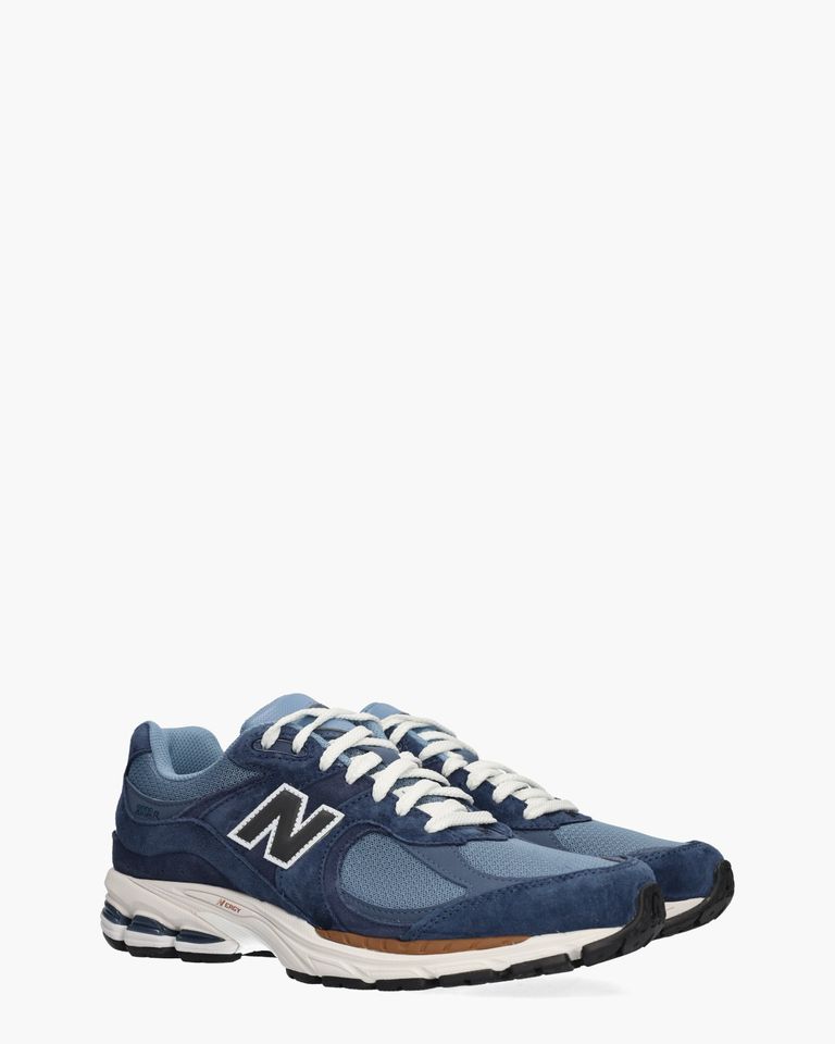 U20022JF Herensneakers
