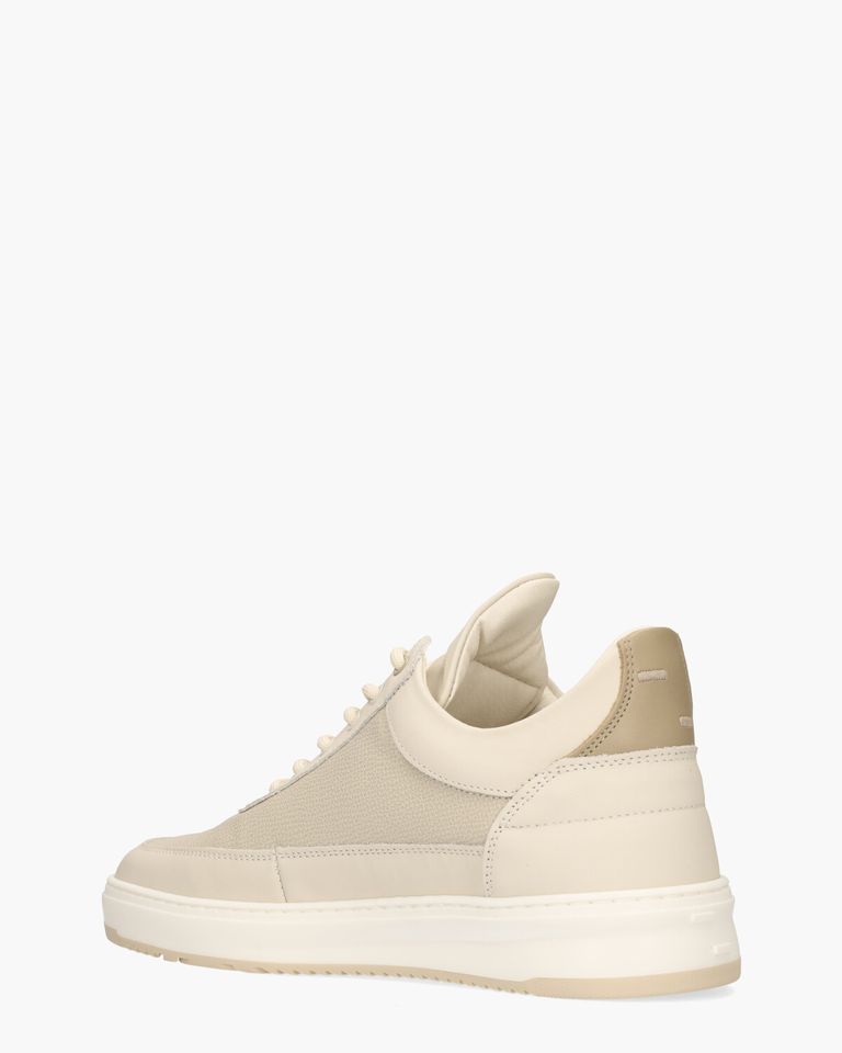 Low Top Tech Crumbs Off-White Herensneakers