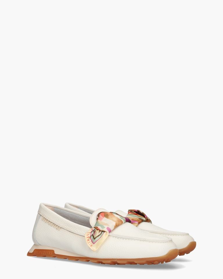 HV264865 Roomwit Damesloafers