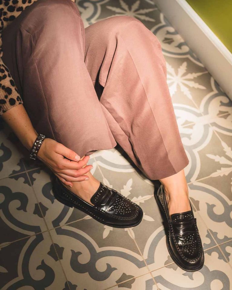Amara 18 Donkerbruin Damesloafers