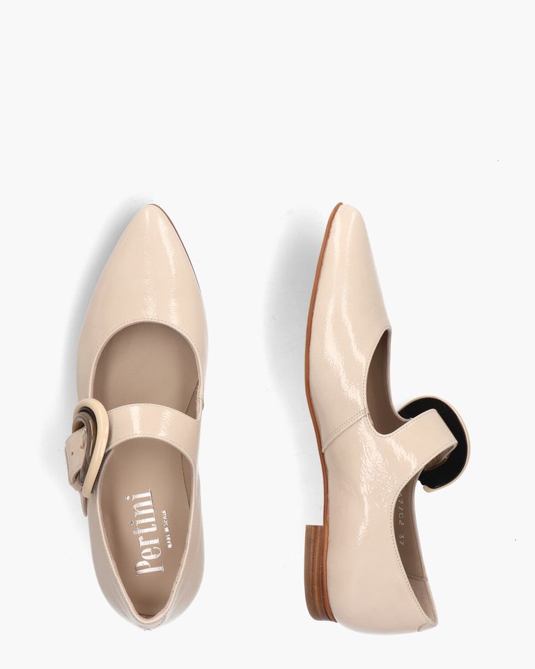 32677 Roomwit Damesballerina's