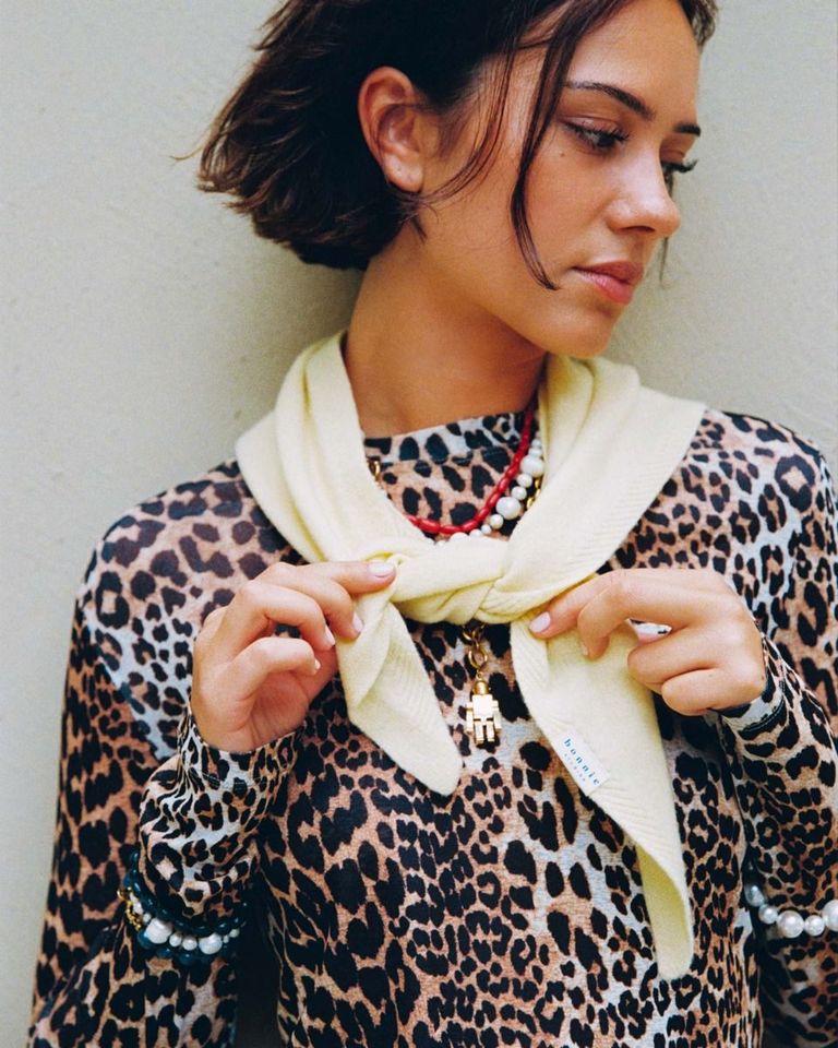 Bonnie Wool Scarf Beige Damessjaal