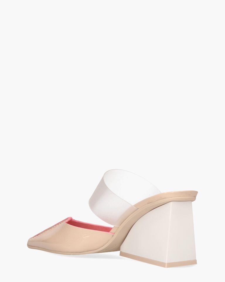 8030 Lichtroze Damespumps