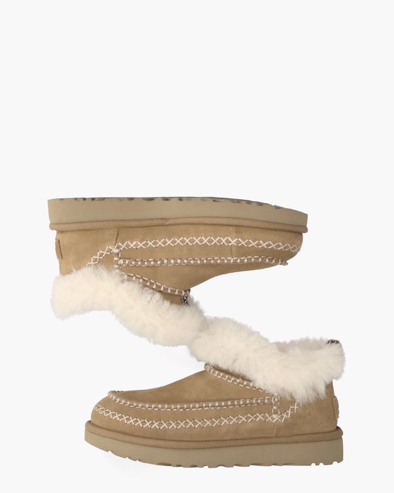 Classic Ultra Mini Alpine Boot Chestnut Dames Enkelboots