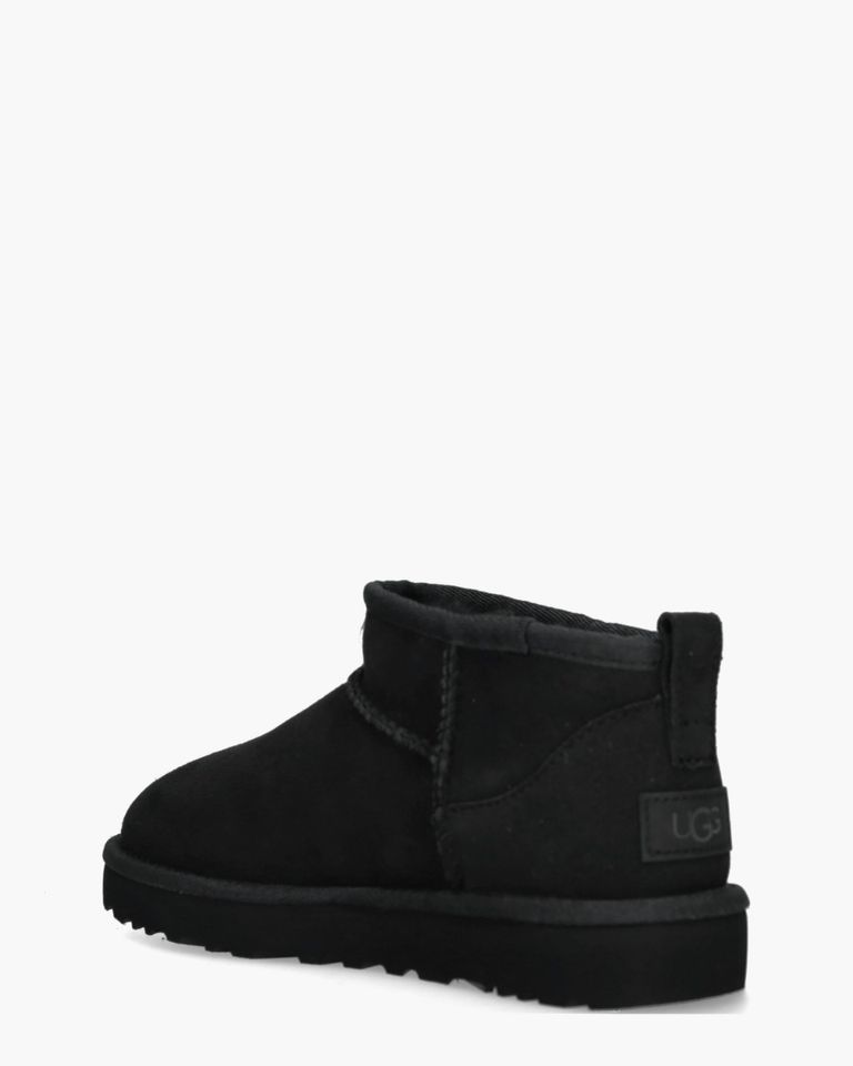 Classic Ultra Mini Boot Black Dames Enkelboots