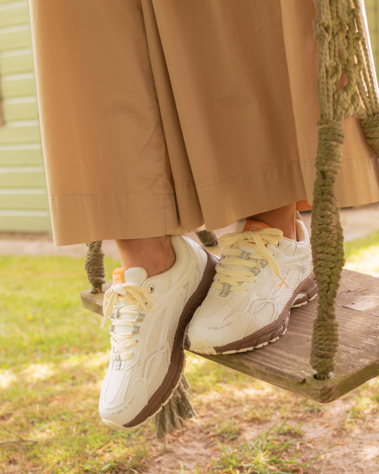 The Re-Run Grape Wit/Donkerbruin Damessneakers