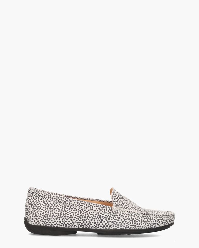 Harmkje Wit/Zwart Damesloafers